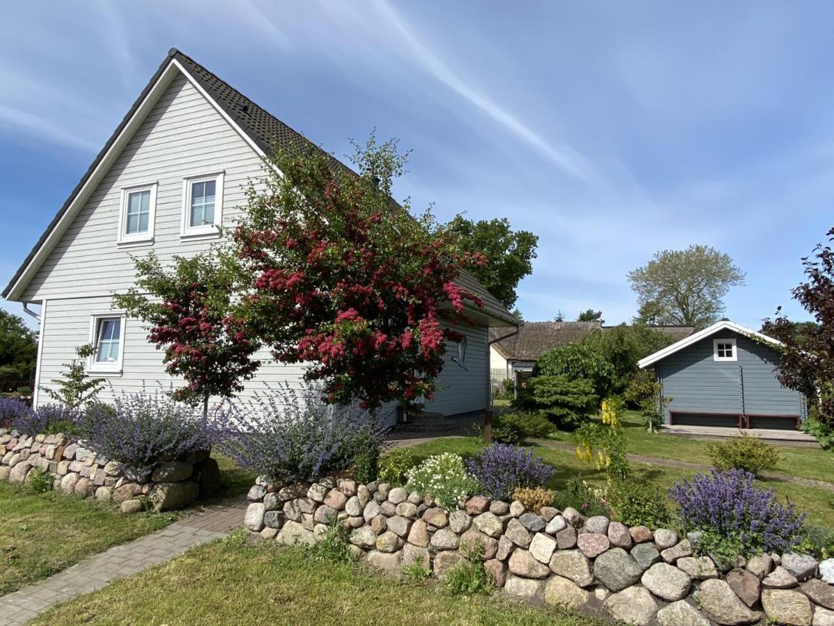 Hus Hygge Villa บอร์น ภายนอก รูปภาพ
